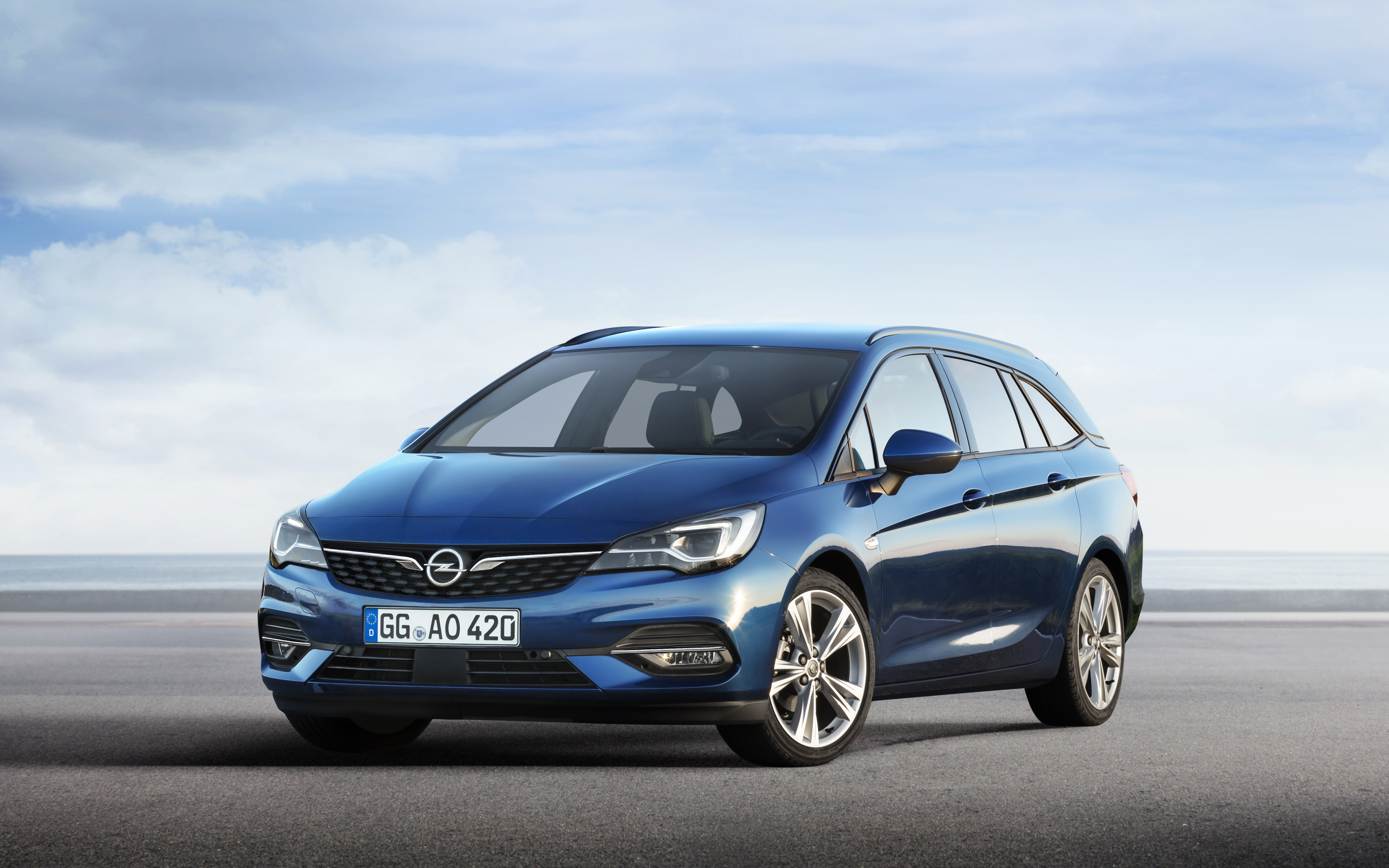 Zo opgefriste Opel Astra met eigen motoren en 9-bak | Autobahn
