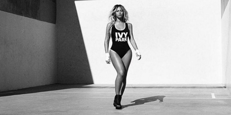 Brekend: Beyoncé lanceert eigen kledinglijn in samenwerking met Topshop