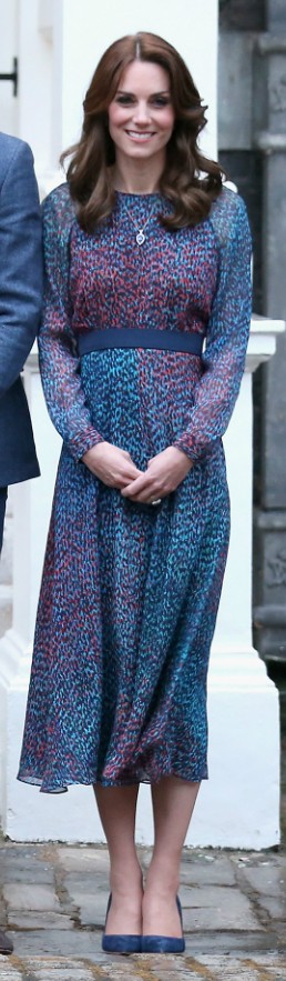 Kate Middleton - royal look