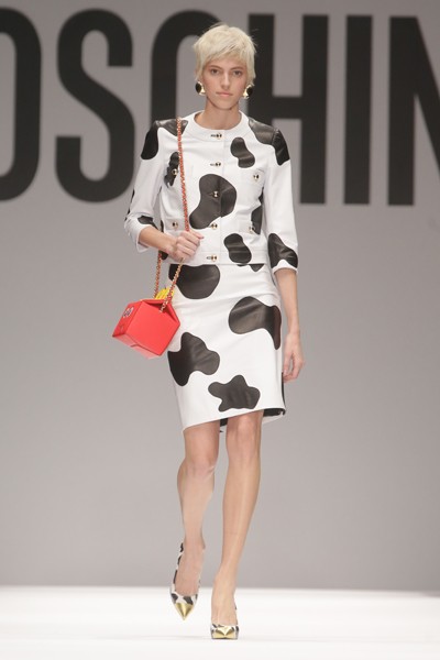 Moschino - Runway - Milan Fashion Week Womenswear Autumn/Winter 2014