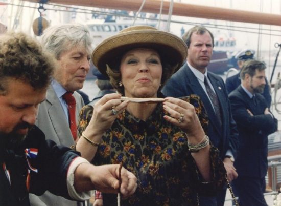 nederland_beatrix_1994_urk_paling