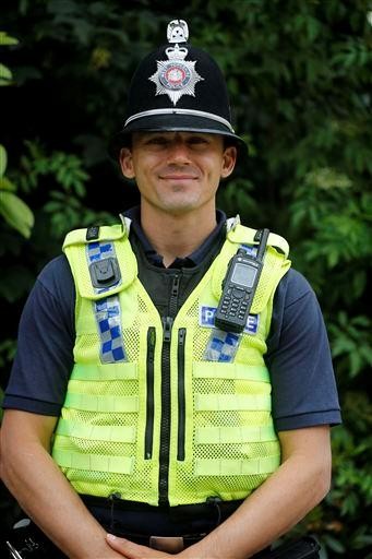 Tourstart Leeds politieagent