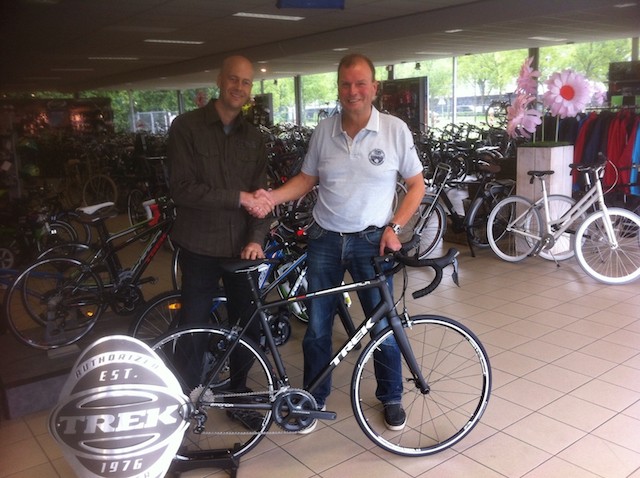 Ton Voesenek (l) met Cornee van Dijk (r)