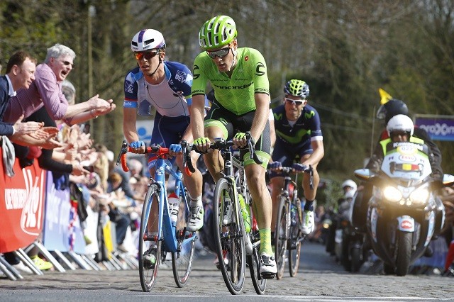 Dylan van Baarle speelde een prominente rol in de Ronde van Vlaanderen.