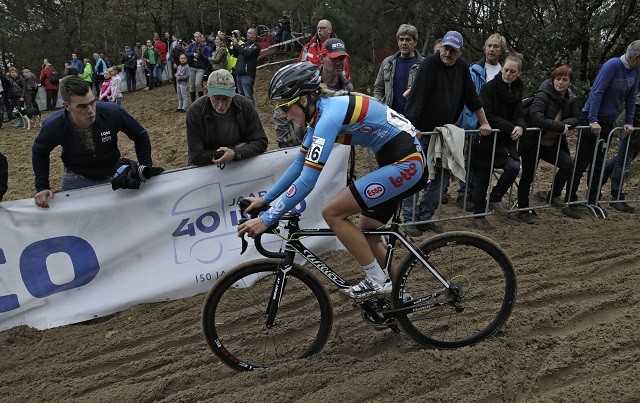 Femke van den Driessche was de eerste die werd betrapt op mechanische doping.