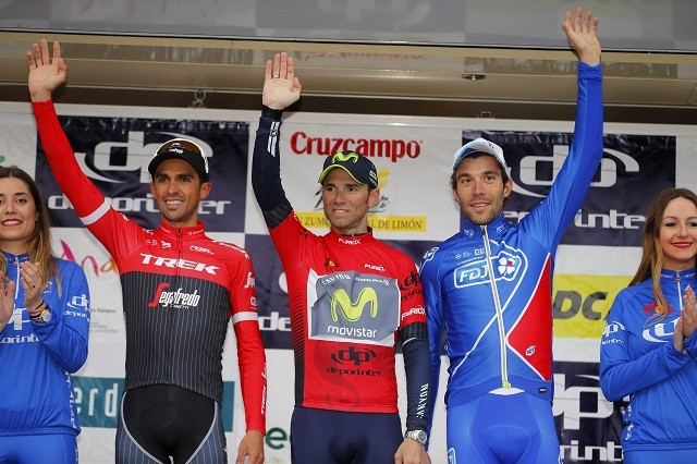 Alberto Contador (l) en Alejandro Valverde (m) stonden al op het eindpodium van de Ruta del Sol.