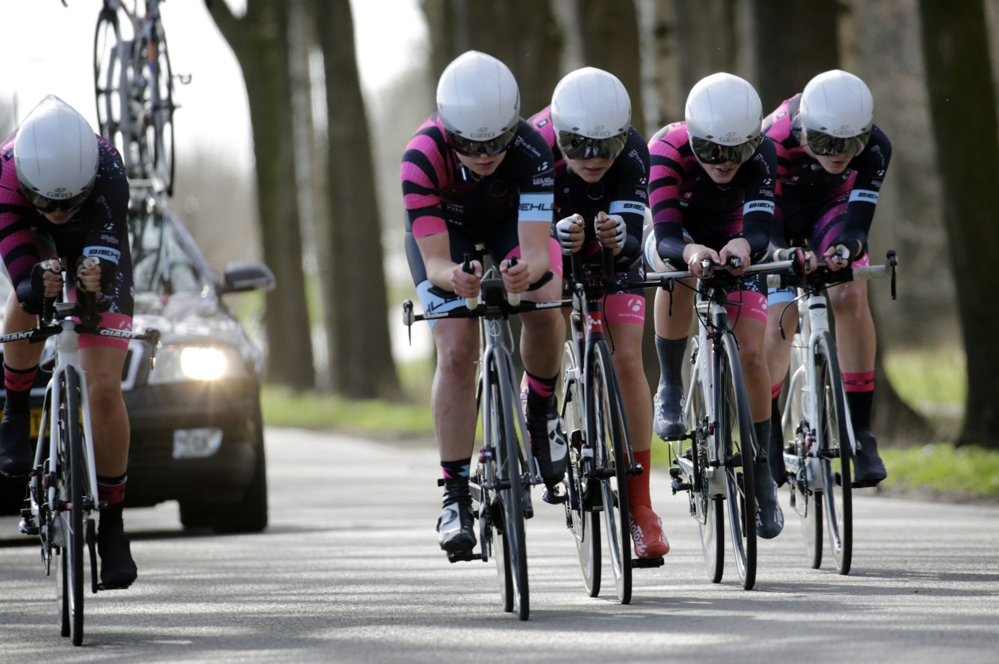 swabo ladies cycling team